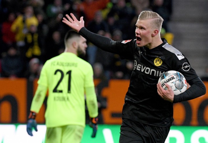 Haaland a ďalších päť podobne impozantných debutov hviezd